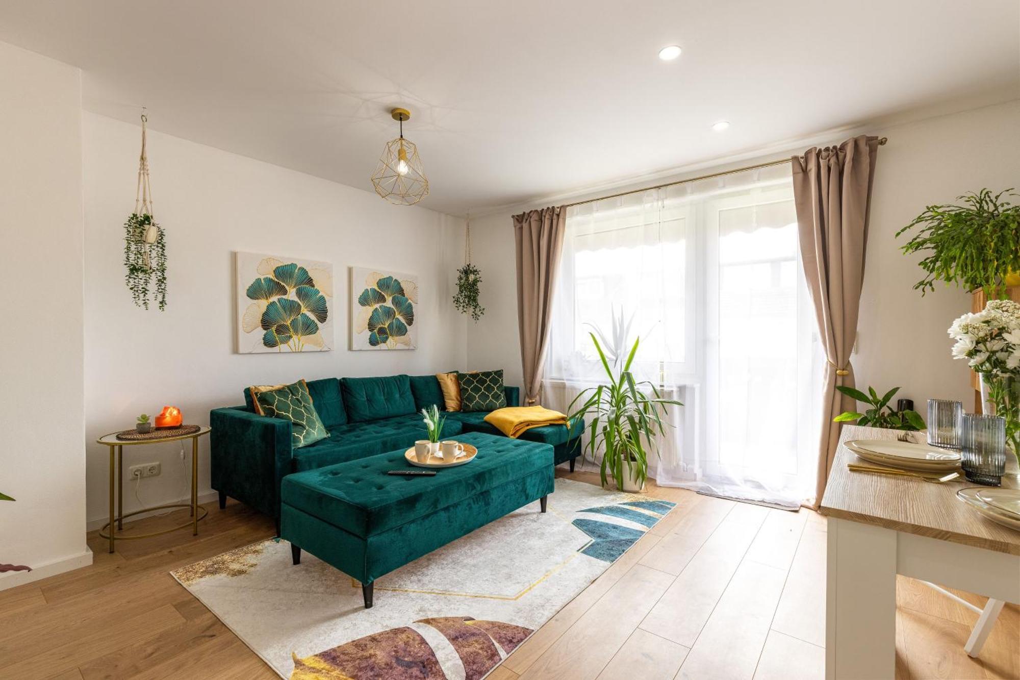 Schoenes, Modernes Apartment Mit Zwei Schlafzimmern - Zentral Mit Balkon Fuer 6 Personen Montabaur Exterior foto